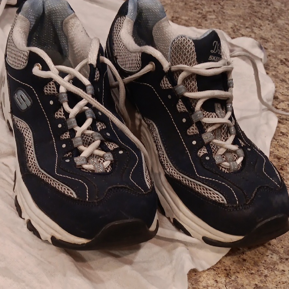 Skechers D'Lites leather upper sneakers